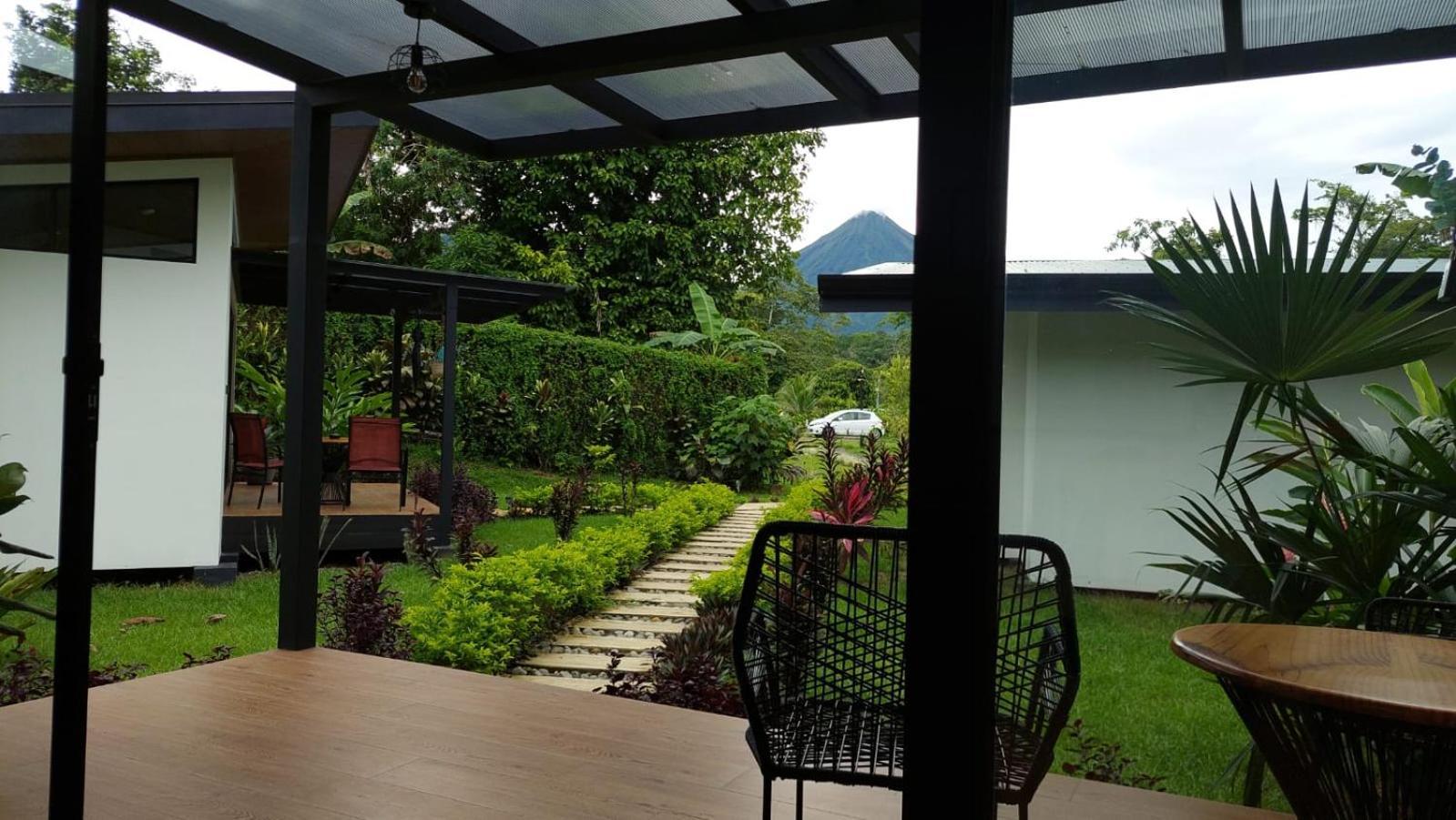 Natura Bungalows La Fortuna Bagian luar foto